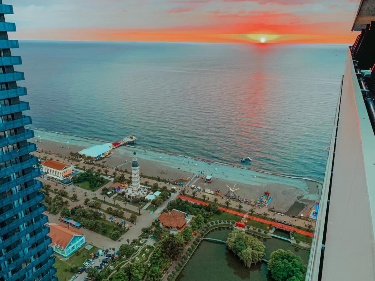 Batumi Floor40 Ξενοδοχείο Εξωτερικό φωτογραφία