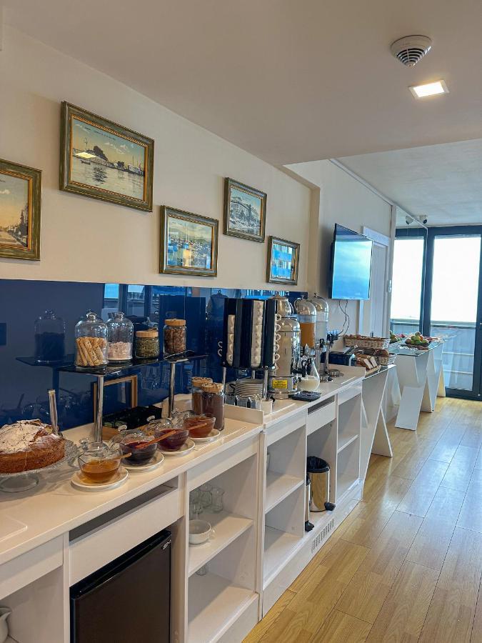 Batumi Floor40 Ξενοδοχείο Εξωτερικό φωτογραφία
