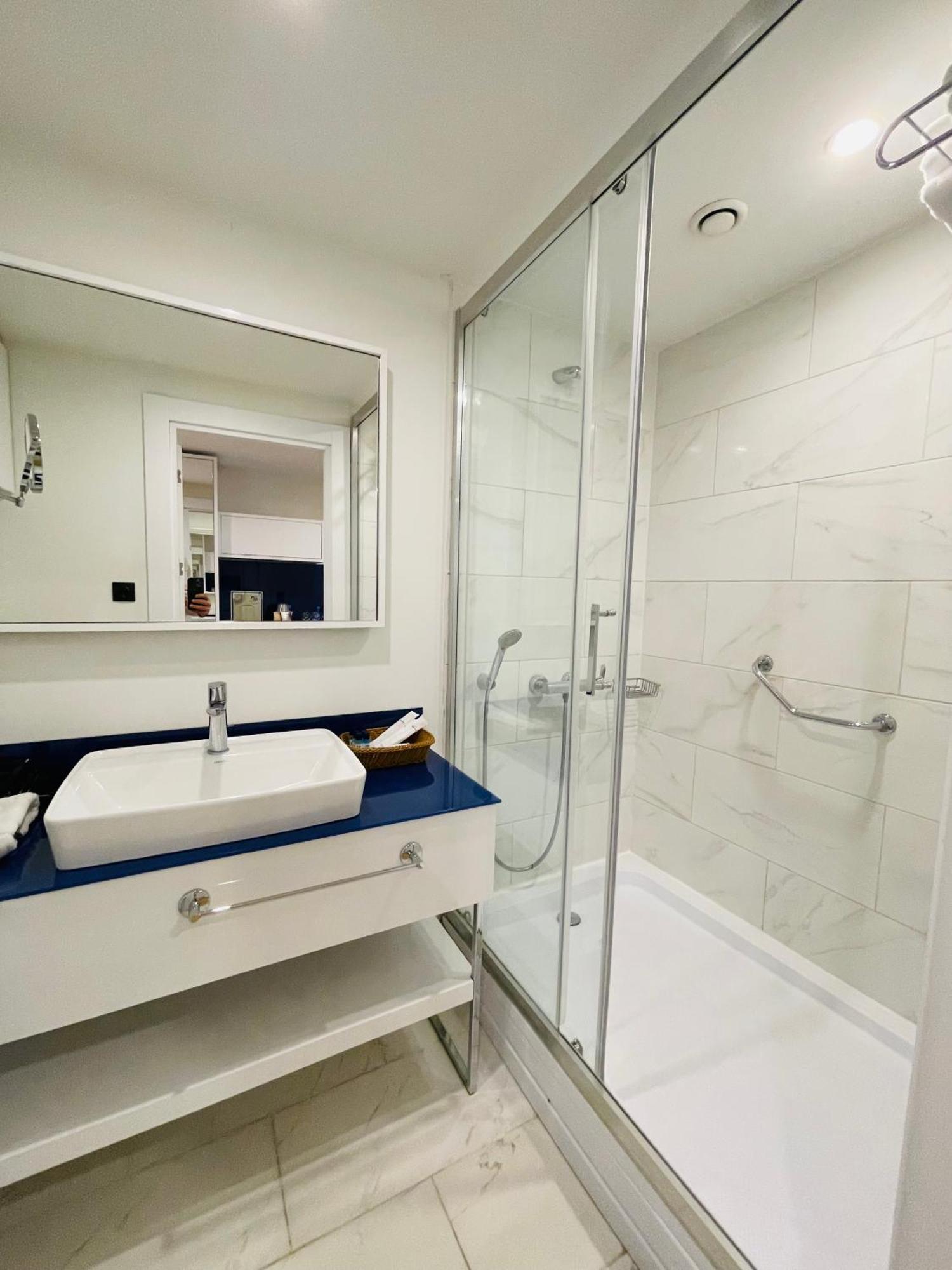 Batumi Floor40 Ξενοδοχείο Εξωτερικό φωτογραφία