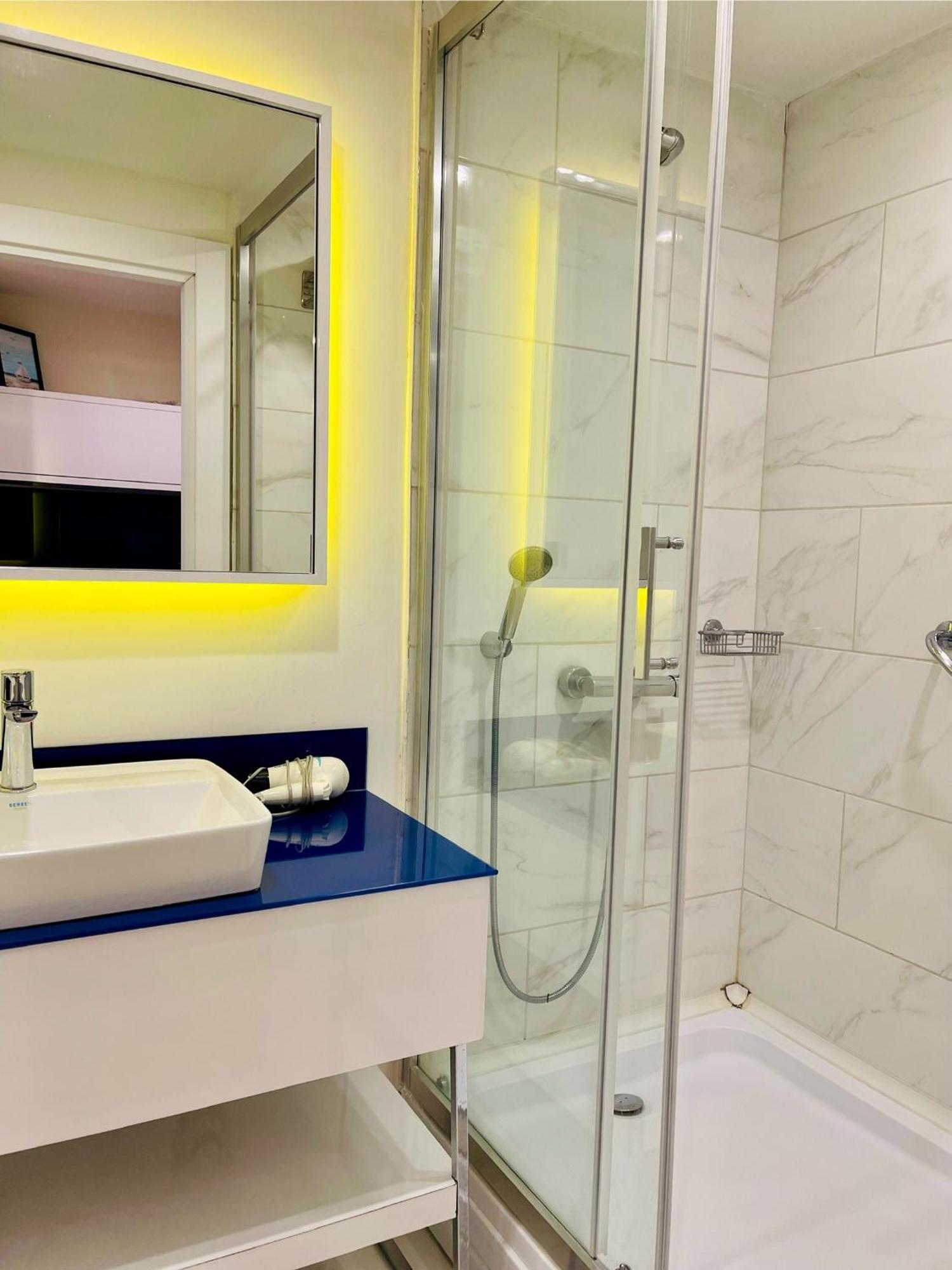 Batumi Floor40 Ξενοδοχείο Εξωτερικό φωτογραφία